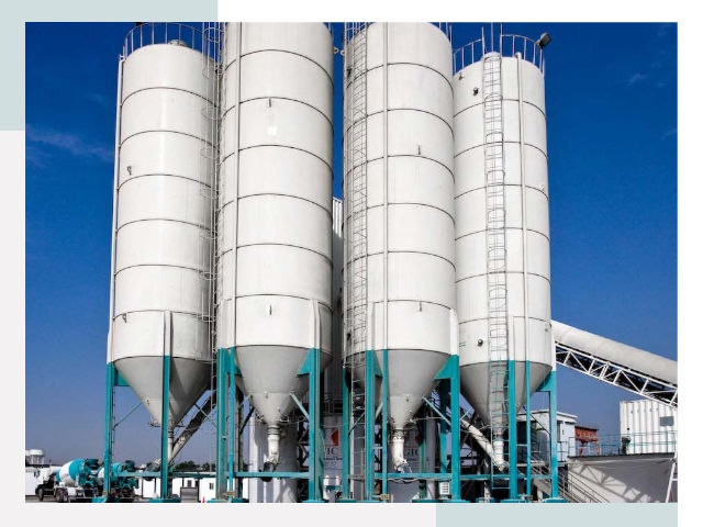 Строительство цементных силосов в Муре